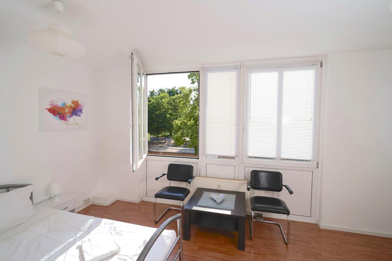 Bnb Potsdamer Platz - Rooms & Apartments Berlim Exterior foto